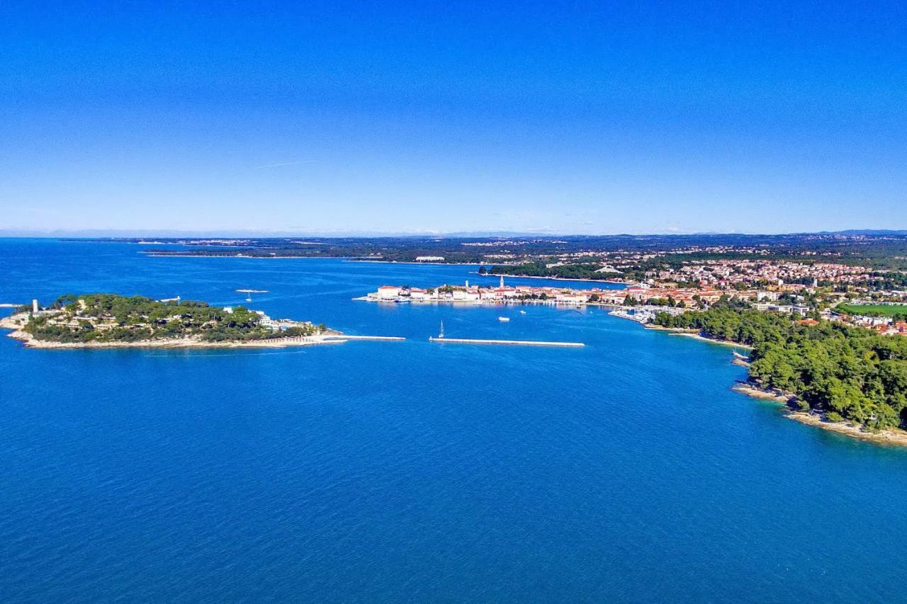 Villa California Пореч Екстериор снимка